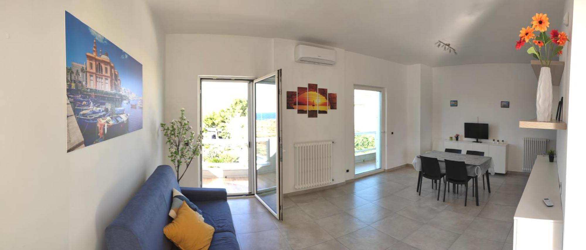 Seagull Apartments - Front And Sea View & Airport バーリ エクステリア 写真